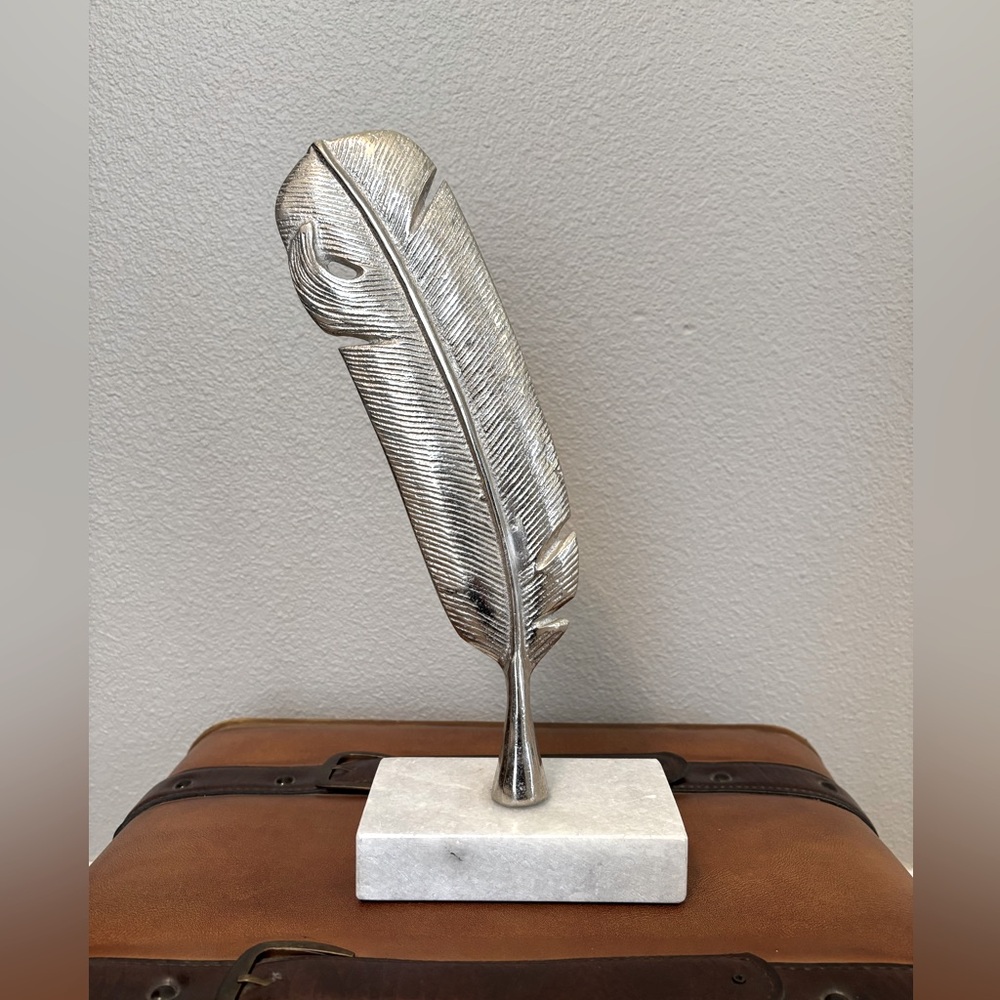 Ornate feather / art piece